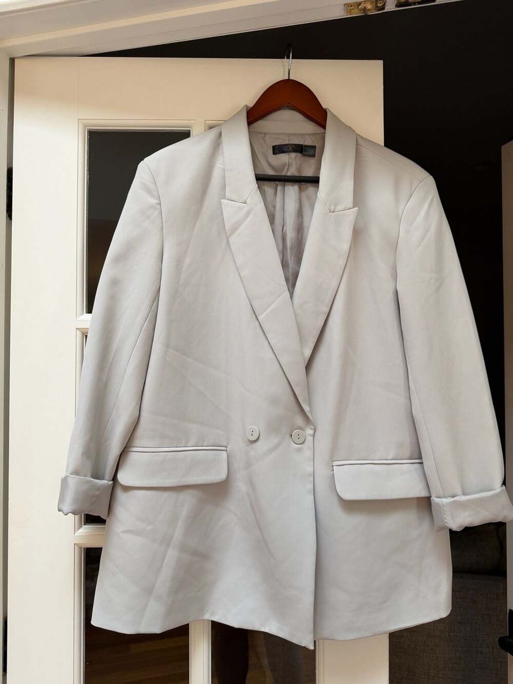RDI Women's Light Gray Double-Breasted Long Sleeve Casual Blazer
